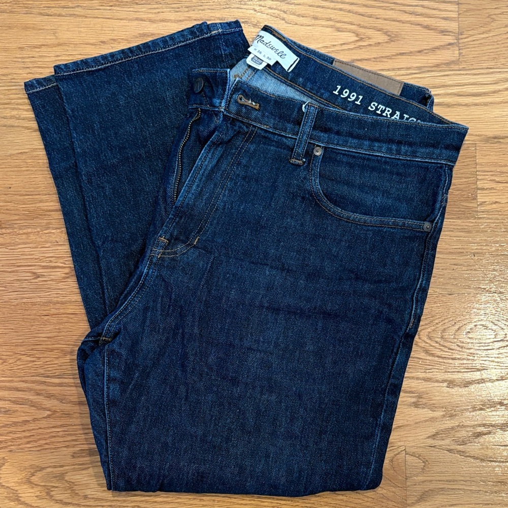 Madewell Men’s 1991 Straight Fit Dark Blue Jeans